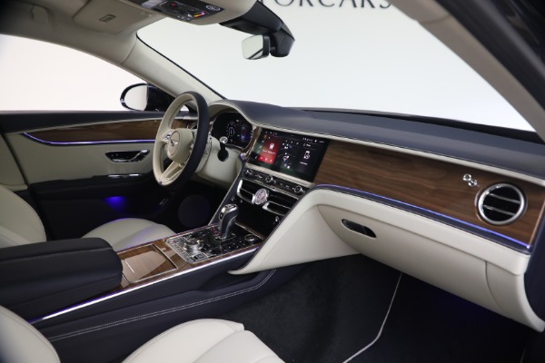 New 2026 Bentley Flying Spur for sale $281,720 at Alfa Romeo of Greenwich in Greenwich CT 06830 22