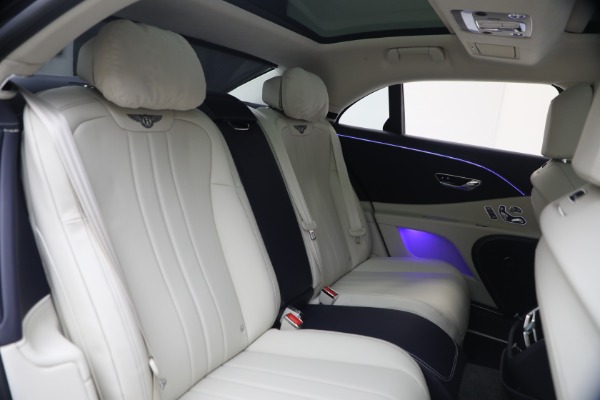 New 2026 Bentley Flying Spur for sale $281,720 at Alfa Romeo of Greenwich in Greenwich CT 06830 27