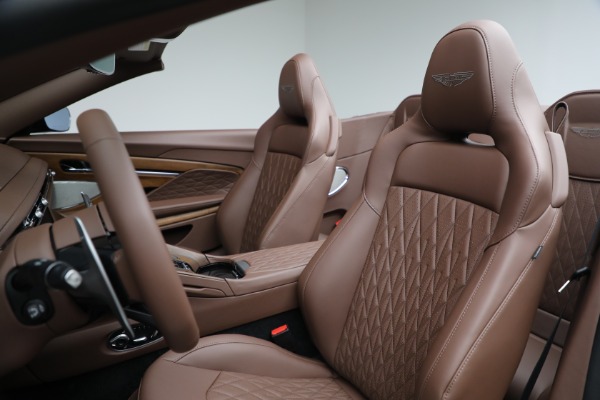 Used 2026 Aston Martin DB12 Volante for sale $340,900 at Alfa Romeo of Greenwich in Greenwich CT 06830 28