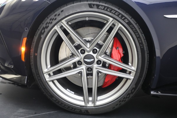 New 2026 Aston Martin Vantage Roadster for sale $253,800 at Alfa Romeo of Greenwich in Greenwich CT 06830 27