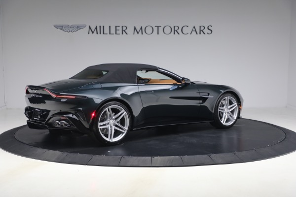 New 2026 Aston Martin Vantage Roadster for sale $260,300 at Alfa Romeo of Greenwich in Greenwich CT 06830 19