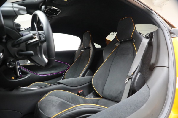 Used 2024 McLaren Artura Performance for sale $192,900 at Alfa Romeo of Greenwich in Greenwich CT 06830 21