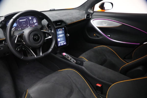 Used 2024 McLaren Artura Performance for sale $192,900 at Alfa Romeo of Greenwich in Greenwich CT 06830 23