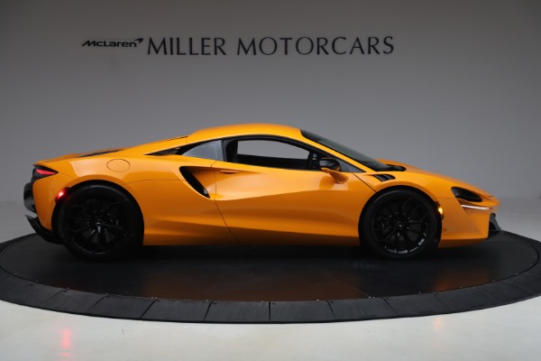 Used 2024 McLaren Artura Performance for sale $192,900 at Alfa Romeo of Greenwich in Greenwich CT 06830 9