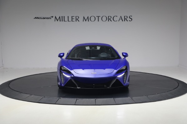 Used 2024 McLaren Artura Vision for sale $197,900 at Alfa Romeo of Greenwich in Greenwich CT 06830 12