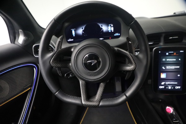 Used 2024 McLaren Artura Vision for sale $197,900 at Alfa Romeo of Greenwich in Greenwich CT 06830 27
