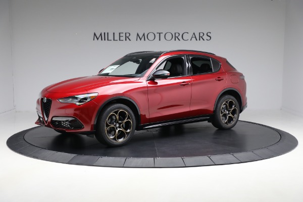 2025 Alfa Romeo Stelvio Intensa