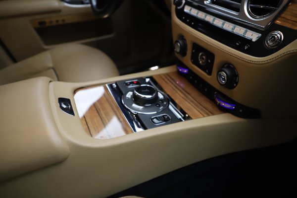 Used 2014 Rolls-Royce Ghost V-Spec for sale Sold at Alfa Romeo of Greenwich in Greenwich CT 06830 18