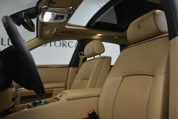 Used 2014 Rolls-Royce Ghost V-Spec for sale Sold at Alfa Romeo of Greenwich in Greenwich CT 06830 22