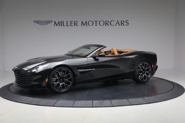 New 2026 Aston Martin Vanquish Volante for sale $581,800 at Alfa Romeo of Greenwich in Greenwich CT 06830 2