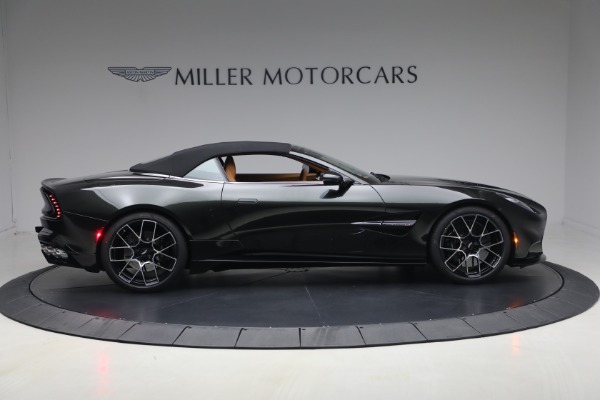 New 2026 Aston Martin Vanquish Volante for sale $581,800 at Alfa Romeo of Greenwich in Greenwich CT 06830 21