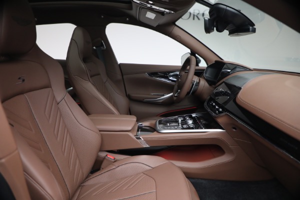 New 2026 Aston Martin DBX S for sale $274,900 at Alfa Romeo of Greenwich in Greenwich CT 06830 18