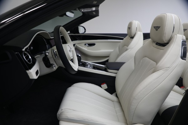 New 2026 Bentley Continental GTC for sale $354,640 at Alfa Romeo of Greenwich in Greenwich CT 06830 24