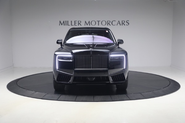 Used 2026 Rolls-Royce Black Badge Cullinan for sale $512,900 at Alfa Romeo of Greenwich in Greenwich CT 06830 10