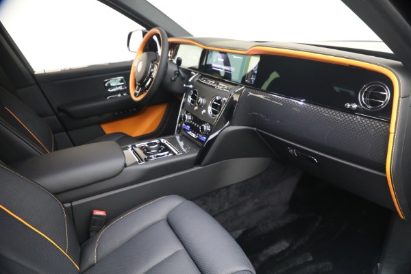 Used 2026 Rolls-Royce Black Badge Cullinan for sale $512,900 at Alfa Romeo of Greenwich in Greenwich CT 06830 20