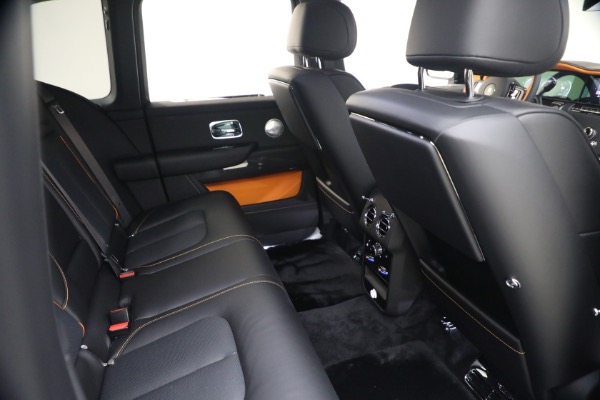 Used 2026 Rolls-Royce Black Badge Cullinan for sale $512,900 at Alfa Romeo of Greenwich in Greenwich CT 06830 26