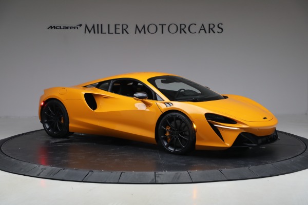New 2026 McLaren Artura TechLux for sale $314,250 at Alfa Romeo of Greenwich in Greenwich CT 06830 10