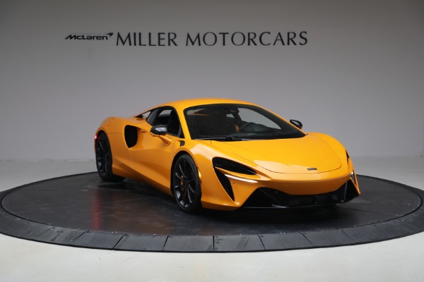 New 2026 McLaren Artura TechLux for sale $314,250 at Alfa Romeo of Greenwich in Greenwich CT 06830 11