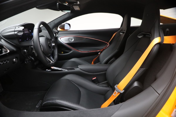 New 2026 McLaren Artura TechLux for sale $314,250 at Alfa Romeo of Greenwich in Greenwich CT 06830 21