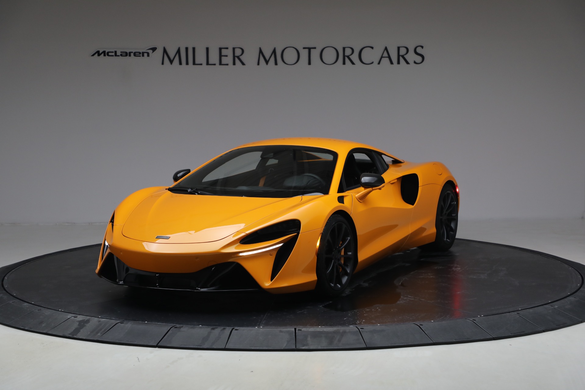 New 2026 McLaren Artura TechLux for sale $314,250 at Alfa Romeo of Greenwich in Greenwich CT 06830 1