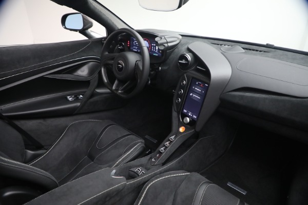 New 2026 McLaren 750S Spider Performance for sale $450,200 at Alfa Romeo of Greenwich in Greenwich CT 06830 26