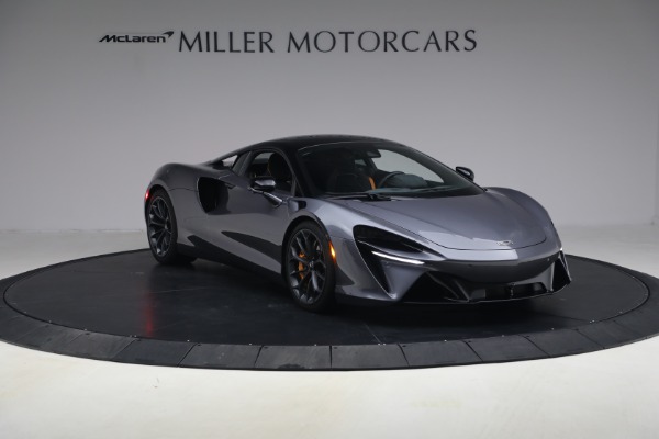 Used 2024 McLaren Artura Performance for sale $191,900 at Alfa Romeo of Greenwich in Greenwich CT 06830 12