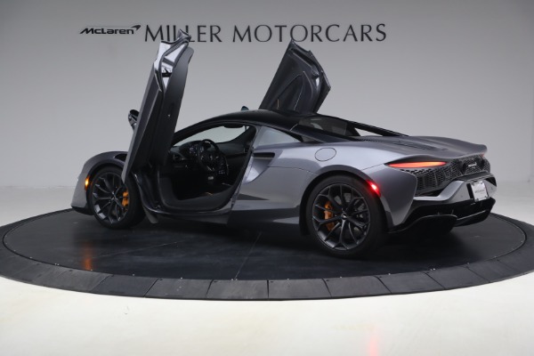 Used 2024 McLaren Artura Performance for sale $191,900 at Alfa Romeo of Greenwich in Greenwich CT 06830 17