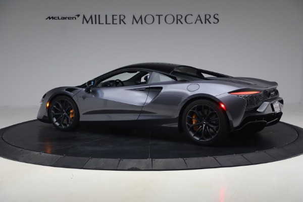 Used 2024 McLaren Artura Performance for sale $191,900 at Alfa Romeo of Greenwich in Greenwich CT 06830 4
