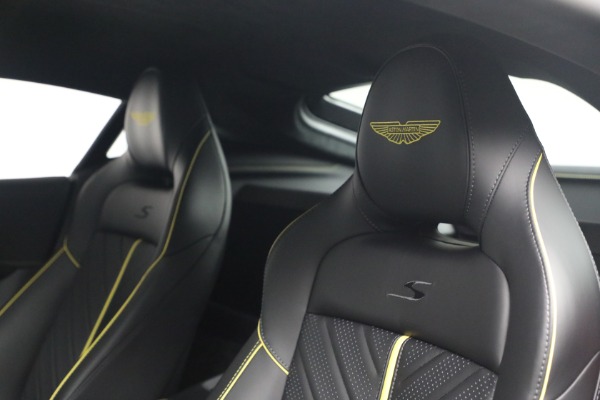 New 2026 Aston Martin Vantage S for sale $265,300 at Alfa Romeo of Greenwich in Greenwich CT 06830 21