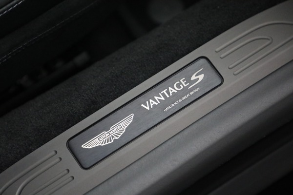New 2026 Aston Martin Vantage S for sale $265,300 at Alfa Romeo of Greenwich in Greenwich CT 06830 22