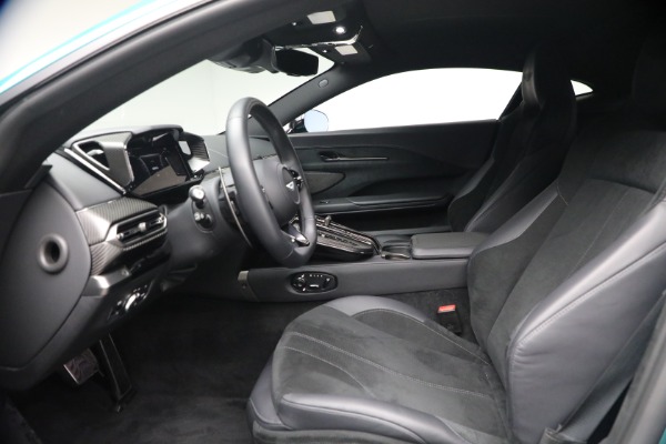 Used 2025 Aston Martin Vantage for sale $192,900 at Alfa Romeo of Greenwich in Greenwich CT 06830 14