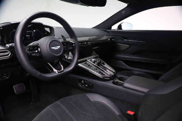 Used 2025 Aston Martin Vantage for sale $192,900 at Alfa Romeo of Greenwich in Greenwich CT 06830 15