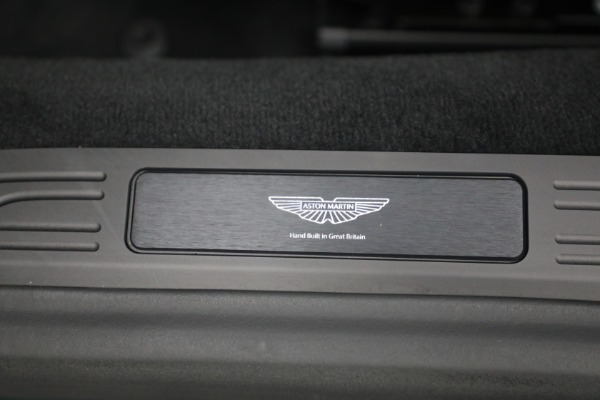 Used 2025 Aston Martin Vantage for sale $192,900 at Alfa Romeo of Greenwich in Greenwich CT 06830 16