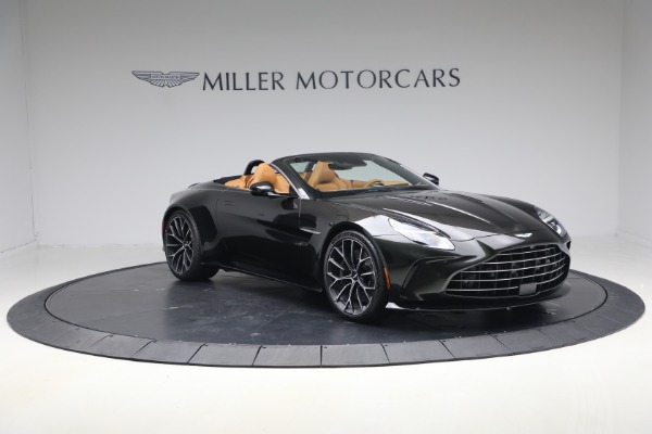 New 2026 Aston Martin Vantage Roadster for sale $265,600 at Alfa Romeo of Greenwich in Greenwich CT 06830 11