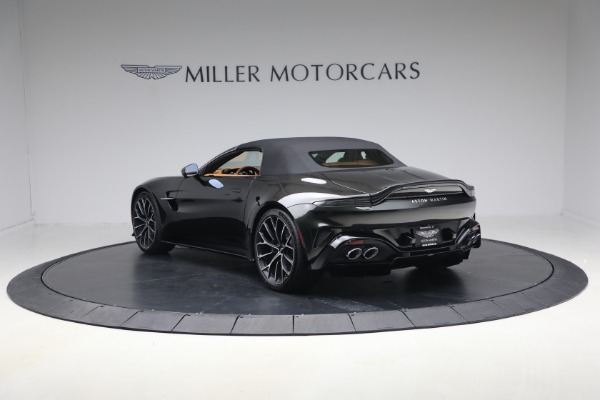 New 2026 Aston Martin Vantage Roadster for sale $265,600 at Alfa Romeo of Greenwich in Greenwich CT 06830 17