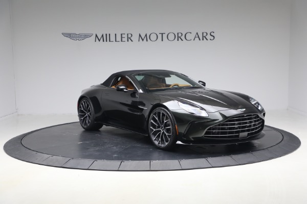 New 2026 Aston Martin Vantage Roadster for sale $265,600 at Alfa Romeo of Greenwich in Greenwich CT 06830 23