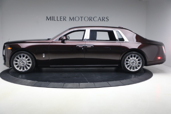 Used 2018 Rolls-Royce Phantom EWB for sale $309,900 at Alfa Romeo of Greenwich in Greenwich CT 06830 3
