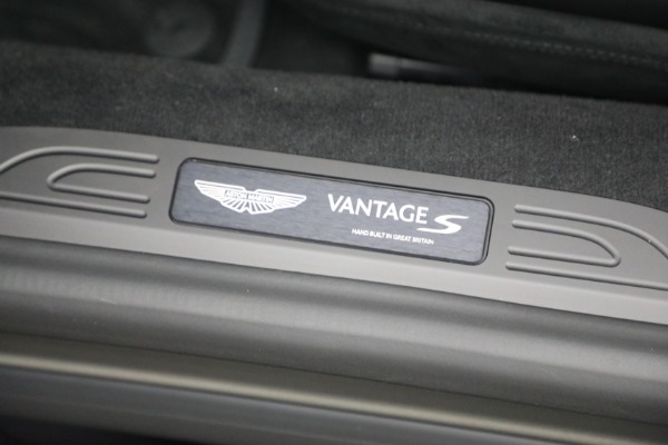 New 2026 Aston Martin Vantage S for sale $247,500 at Alfa Romeo of Greenwich in Greenwich CT 06830 16