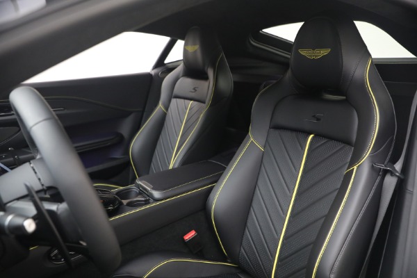 New 2026 Aston Martin Vantage S for sale $247,500 at Alfa Romeo of Greenwich in Greenwich CT 06830 18
