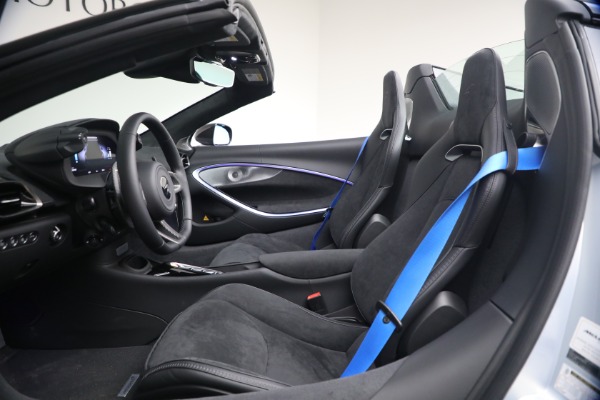 New 2026 McLaren Artura Spider Performance for sale $345,150 at Alfa Romeo of Greenwich in Greenwich CT 06830 22