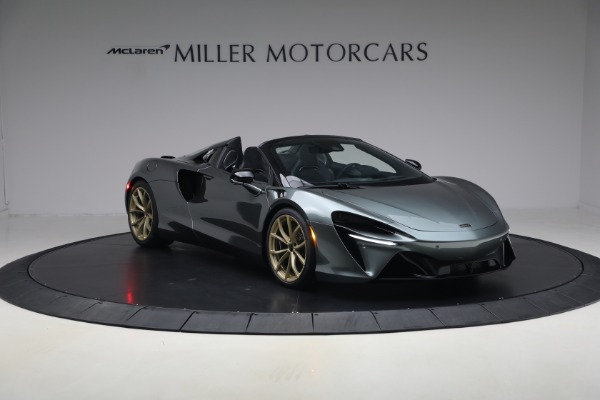 New 2026 McLaren Artura Spider Performance for sale $337,300 at Alfa Romeo of Greenwich in Greenwich CT 06830 10
