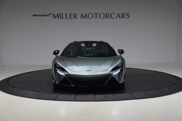 New 2026 McLaren Artura Spider Performance for sale $337,300 at Alfa Romeo of Greenwich in Greenwich CT 06830 11