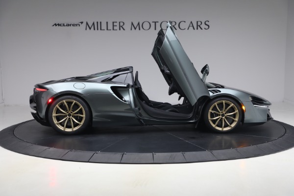 New 2026 McLaren Artura Spider Performance for sale $337,300 at Alfa Romeo of Greenwich in Greenwich CT 06830 18