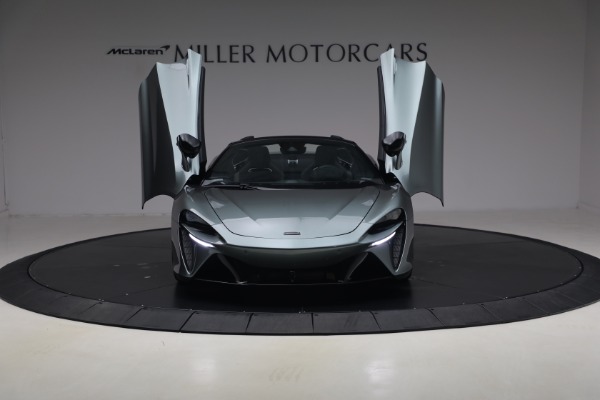New 2026 McLaren Artura Spider Performance for sale $337,300 at Alfa Romeo of Greenwich in Greenwich CT 06830 20