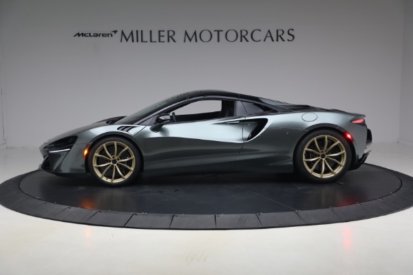 New 2026 McLaren Artura Spider Performance for sale $337,300 at Alfa Romeo of Greenwich in Greenwich CT 06830 23