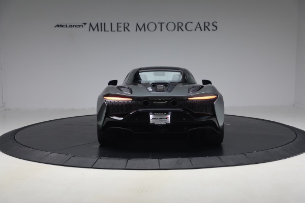 New 2026 McLaren Artura Spider Performance for sale $337,300 at Alfa Romeo of Greenwich in Greenwich CT 06830 25