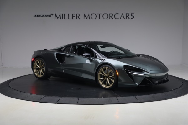 New 2026 McLaren Artura Spider Performance for sale $337,300 at Alfa Romeo of Greenwich in Greenwich CT 06830 28