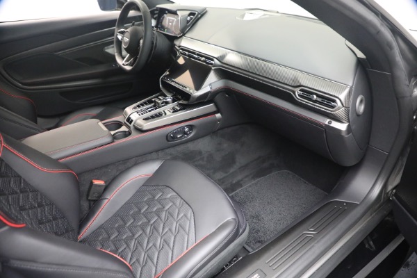 New 2026 Aston Martin Vanquish for sale $546,000 at Alfa Romeo of Greenwich in Greenwich CT 06830 18
