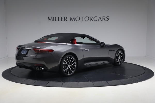 New 2026 Maserati GranCabrio Modena for sale $153,128 at Alfa Romeo of Greenwich in Greenwich CT 06830 15
