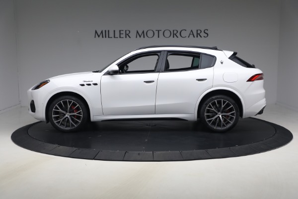 Used 2026 Maserati Grecale Modena for sale $80,555 at Alfa Romeo of Greenwich in Greenwich CT 06830 2